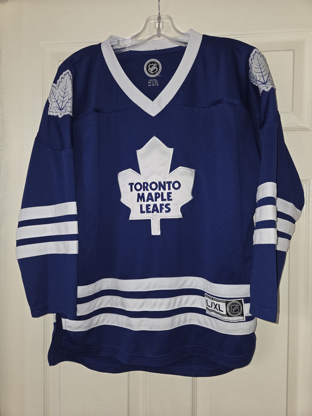 NHL Toronto Maple Leafs Reebok  Jersey Youth L/xl - Blue & White